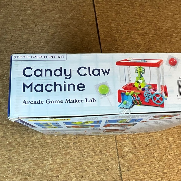Candy Claw Machine STEM Kit Arcade Game Maker Lab Thames & Kosmos New Open Box - Picture 5 of 9